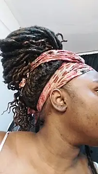 Snapshot of Bonnie_ada12 chatting on 03-25-26, 01:39 Bonnie ada12 online show from 03-25-26, 01:39