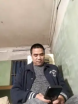 HoangNam20x online show from 11-04-25, 02:05