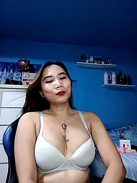 Snapshot of Yourdream07mixcey chatting on 09-27-25, 10:31 Yourdream07mixcey online show from 09-27-25, 10:31