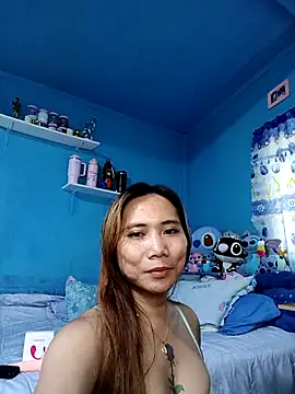 Snapshot of Yourdream07mixcey chatting on 09-30-25, 02:05 Yourdream07mixcey online show from 09-30-25, 02:05