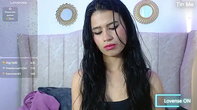 luna starr69 online show from 12-13-25, 07:53