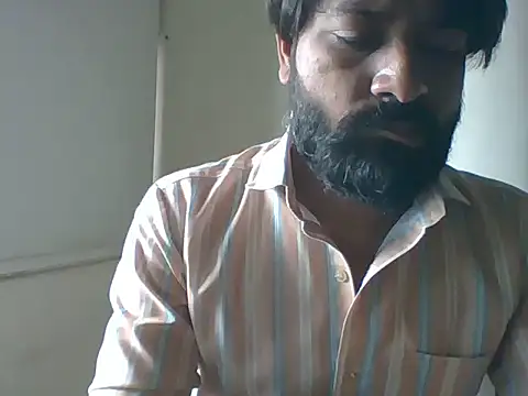 Snapshot of autophile-indian chatting on 09-10-25, 06:46 autophile-indian online show from 09-10-25, 06:46