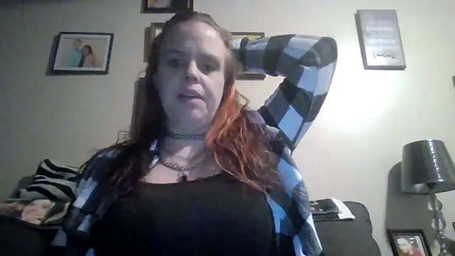 Snapshot of TWiSTYTheTwizted chatting on 03-01-26, 10:56 TWiSTYTheTwizted online show from 03-01-26, 10:56