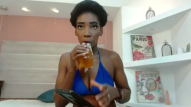AlexandraCambell online show from 05-22-26, 07:52