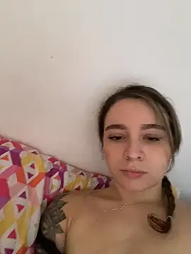 karla-thomsom10 online show from 11-12-25, 07:24