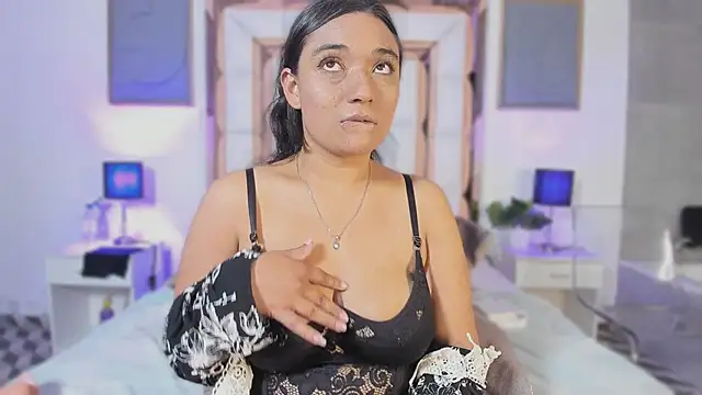 scarlet dh online show from 12-04-25, 08:23