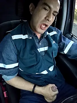 Snapshot of Blackaxes chatting on 10-29-25, 10:55 Blackaxes online show from 10-29-25, 10:55