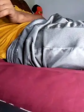 Snapshot of Bosssweet22cm chatting on 01-07-26, 01:52 Bosssweet22cm online show from 01-07-26, 01:52