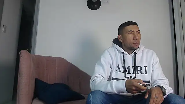 Snapshot of Morganandmegan chatting on 09-22-25, 11:12 Morganandmegan online show from 09-22-25, 11:12