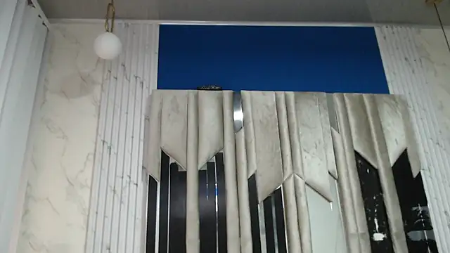 Snapshot of Morganandmegan chatting on 11-29-25, 11:35 Morganandmegan online show from 11-29-25, 11:35