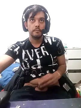 Snapshot of ghostfu1996 chatting on 03-26-26, 08:03 ghostfu1996 online show from 03-26-26, 08:03