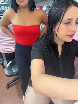 GiaDuque online show from 03-10-26, 01:05