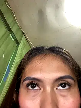 Snapshot of asian_petit69 chatting on 11-23-25, 09:53 asian petit69 online show from 11-23-25, 09:53