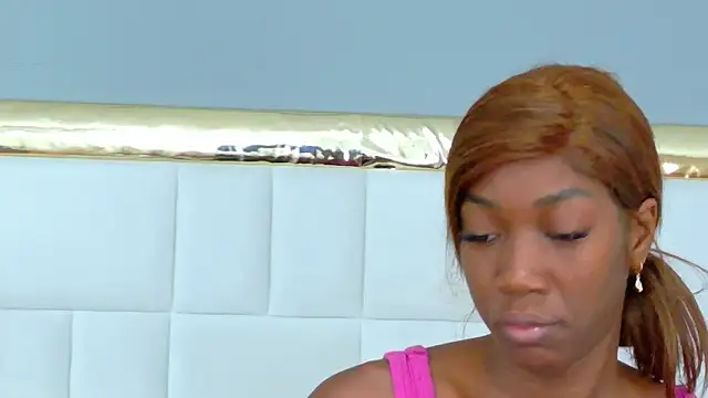 MadeleineHocker online show from 09-30-25, 11:59