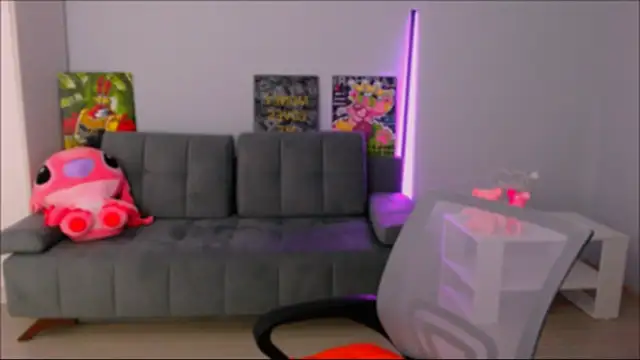 queenofthesense  online show from 10-22-25, 10:26