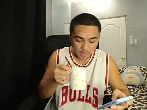 Snapshot of pinoyAdrianneXXX chatting on 10-03-25, 12:29 pinoyAdrianneXXX online show from 10-03-25, 12:29