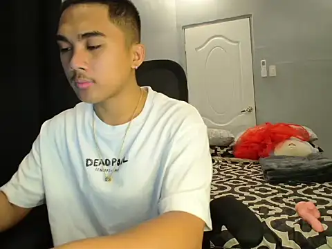 Snapshot of pinoyAdrianneXXX chatting on 10-04-25, 01:14 pinoyAdrianneXXX online show from 10-04-25, 01:14