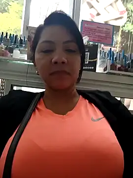 hiilarybrown online show from 09-10-25, 05:24