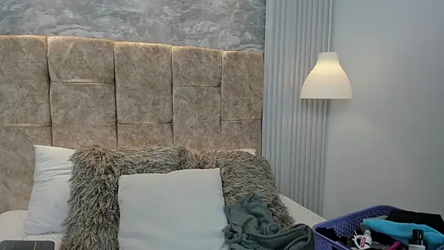 Snapshot of leilapons chatting on 09-16-25, 04:41 leilapons online show from 09-16-25, 04:41