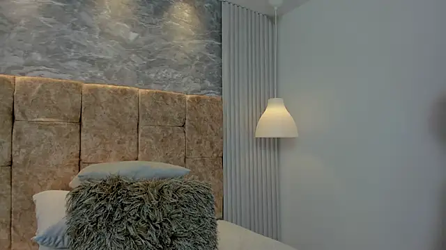 Snapshot of leilapons chatting on 09-19-25, 04:51 leilapons online show from 09-19-25, 04:51