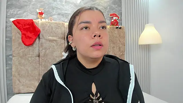 Snapshot of leilapons chatting on 11-29-25, 05:05 leilapons online show from 11-29-25, 05:05