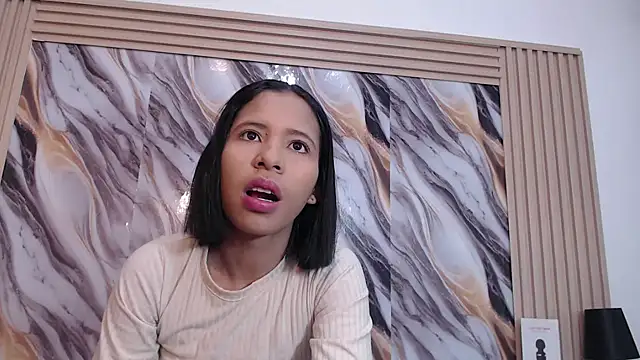 Samantha Fox69  online show from 11-06-25, 03:24