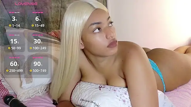 ValeriGallardo17 online show from 11-13-25, 02:54