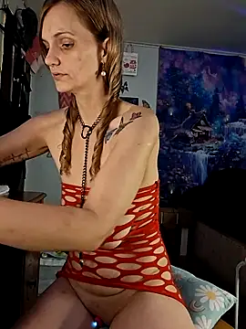 PeachyAriel online show from 05-13-26, 05:21