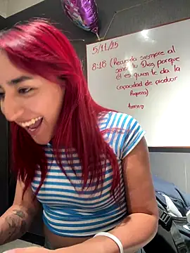 JuliethaDemon  online show from 11-06-25, 01:45