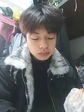 Snapshot of junjun1189 chatting on 12-02-25, 01:55 junjun1189 online show from 12-02-25, 01:55