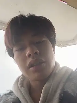 Snapshot of junjun1189 chatting on 02-05-26, 04:28 junjun1189 online show from 02-05-26, 04:28