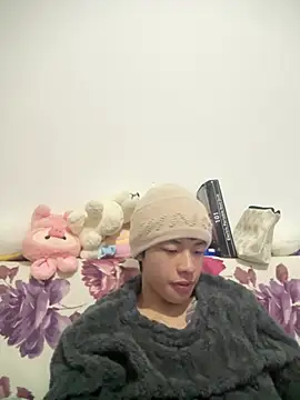 Snapshot of junjun1189 chatting on 02-14-26, 12:24 junjun1189 online show from 02-14-26, 12:24