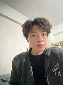 Snapshot of junjun1189 chatting on 03-12-26, 12:06 junjun1189 online show from 03-12-26, 12:06