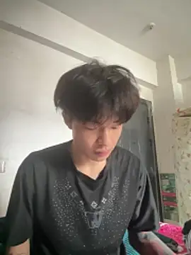 Snapshot of junjun1189 chatting on 03-18-26, 03:53 junjun1189 online show from 03-18-26, 03:53