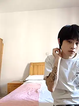 Snapshot of junjun1189 chatting on 05-17-26, 08:12 junjun1189 online show from 05-17-26, 08:12