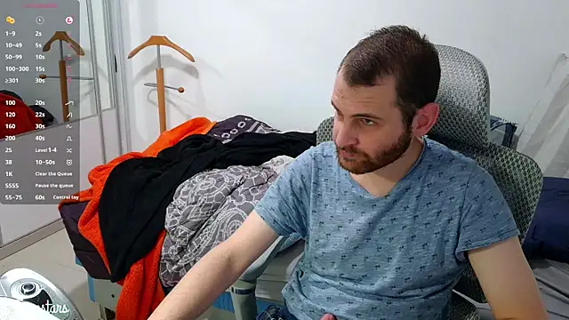 Snapshot of raynstars chatting on 12-20-25, 06:15 raynstars online show from 12-20-25, 06:15