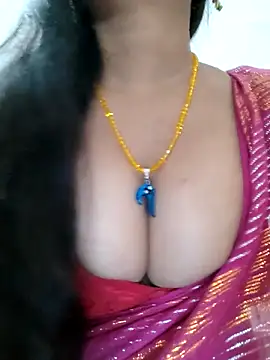 Sofia-ex online show from 11-28-25, 08:50