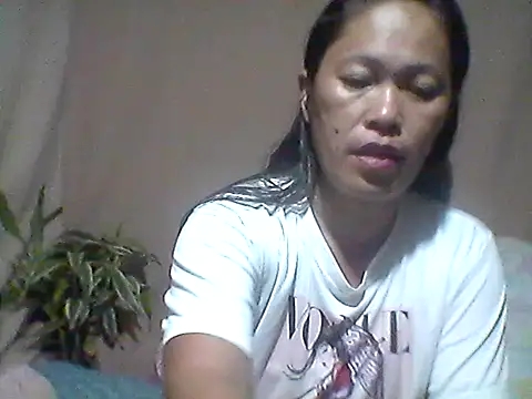 Snapshot of 66pineapple chatting on 09-24-25, 01:58 66pineapple online show from 09-24-25, 01:58