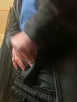 Bigrich112277 online show from 02-18-26, 09:44