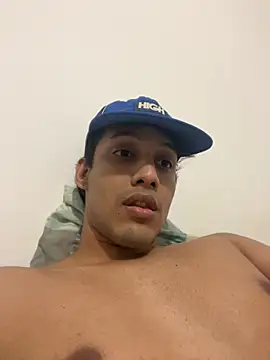 Snapshot of BAGHEERAPGG chatting on 11-03-25, 12:02 BAGHEERAPGG online show from 11-03-25, 12:02