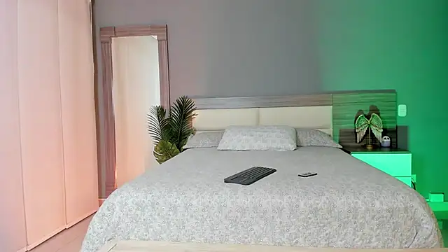 Alaiaguerra online show from 09-18-25, 07:38