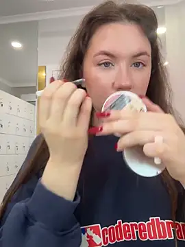 MeganStrain online show from 09-11-25, 03:17