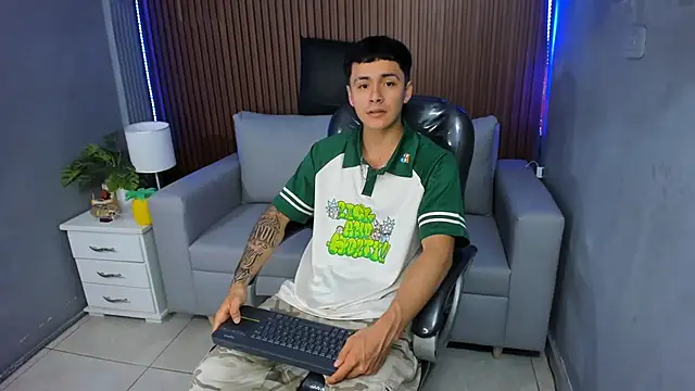 Leo santoro online show from 02-01-26, 01:42