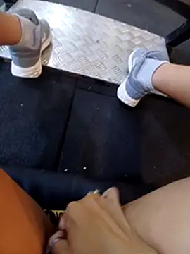 cicinha3657 online show from 04-22-26, 05:03