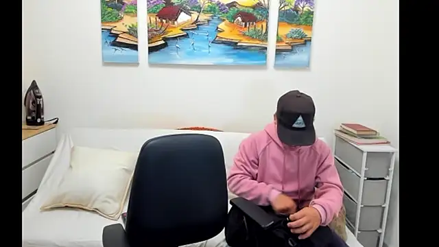 alex-golden online show from 09-18-25, 01:35