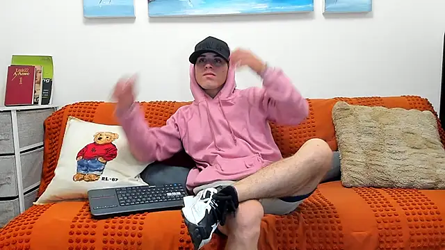 alex-golden online show from 09-20-25, 04:19