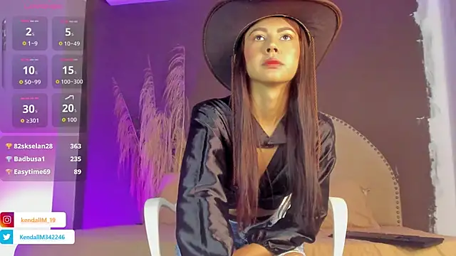  Kendall 19 online show from 11-08-25, 08:40