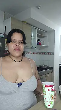 Maymoonx online show from 05-19-26, 02:29