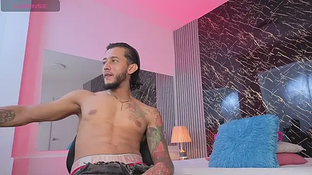 jonas conor online show from 04-14-26, 06:47