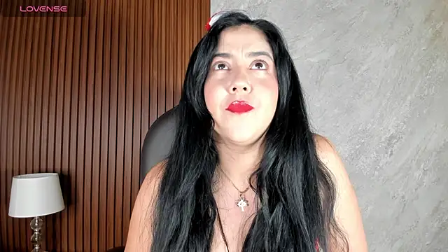 Snapshot of _Cris_Spicy_ chatting on 09-26-25, 07:07 Cris Spicy online show from 09-26-25, 07:07